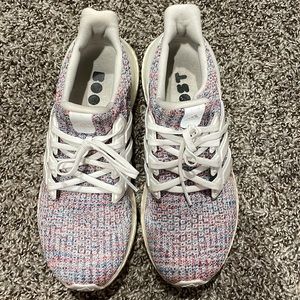 Women’s ultra boost size 9